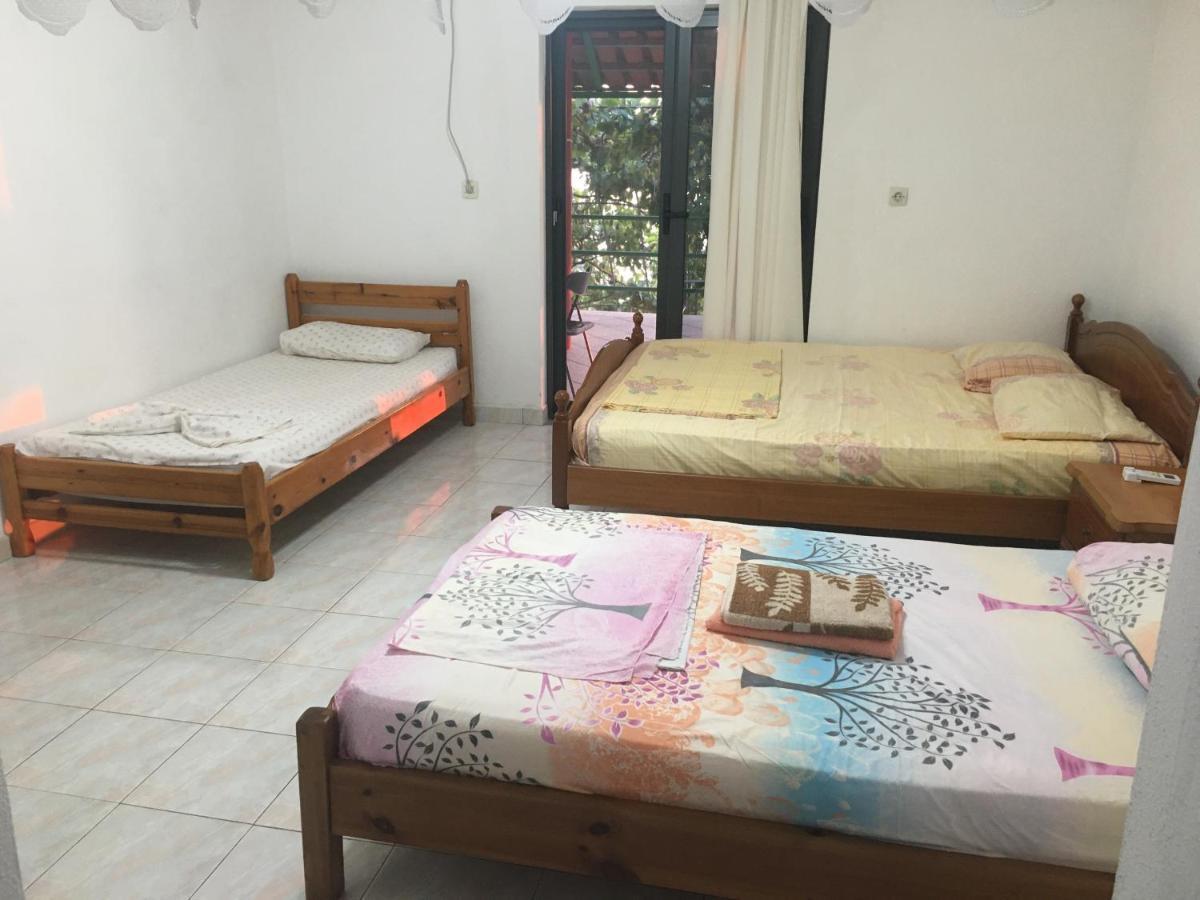 Romeo'S Guest House 2 Piqeras Luaran gambar